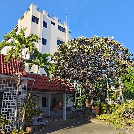 Puangpen Villa Hotel HHQ Exteriör bild